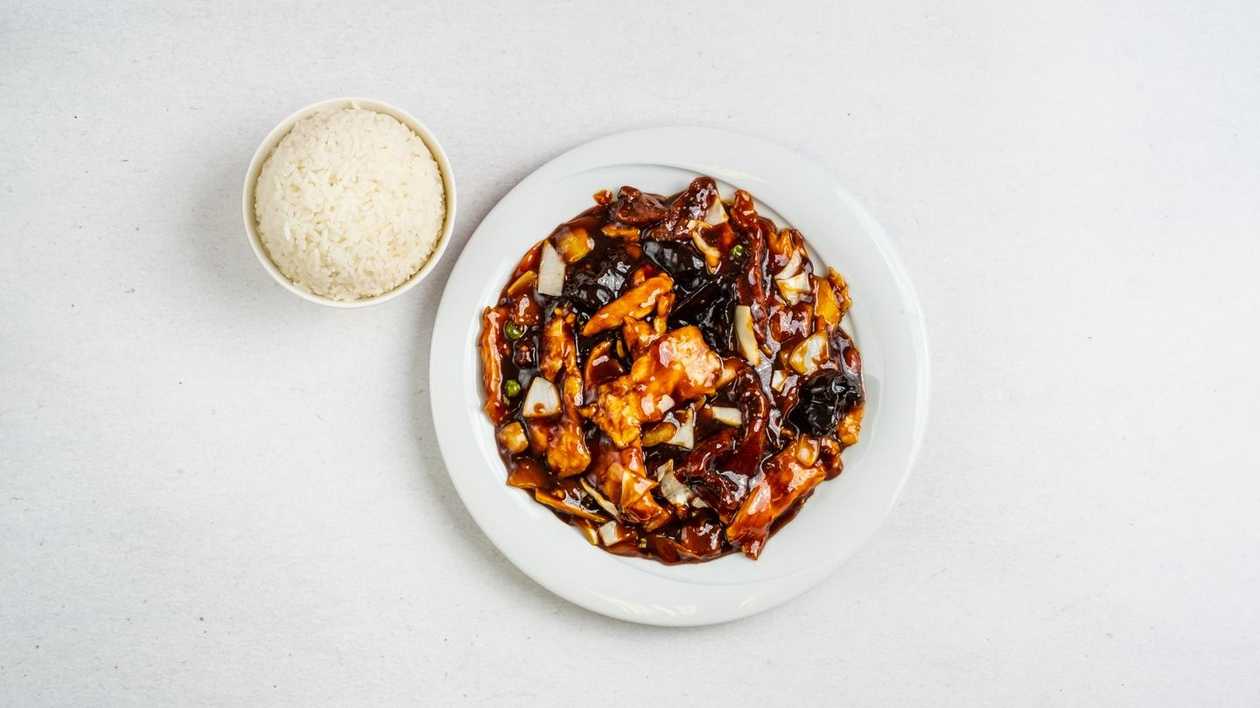 M13. Eight treasures in hot sauce with rice