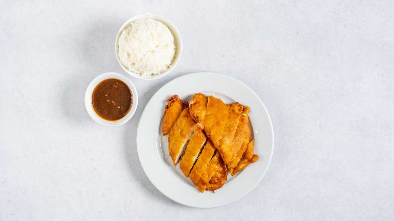 M8. Fragrant and tender chicken with rice