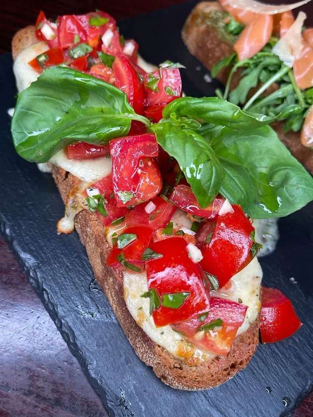 Anne Bonny Bruschetta