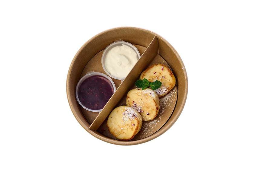 Cheese Pancakes with Yogurt Cream and Raspberry Jam