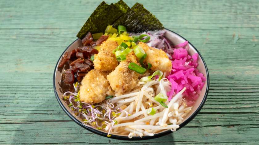 Thai Tempeh Miso Ramen