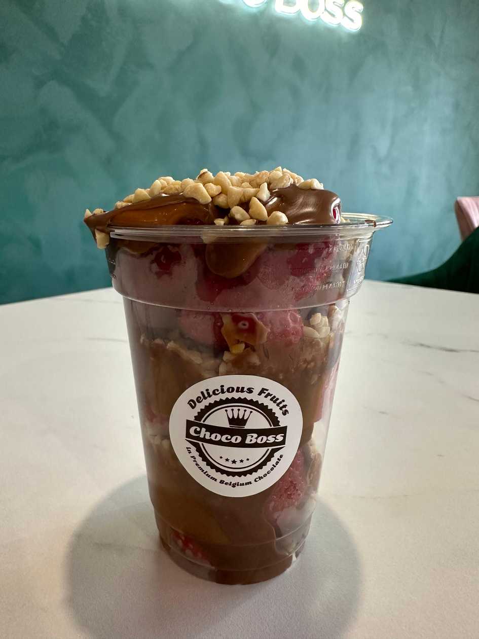 Strawberry Nut Sundae with Caramel