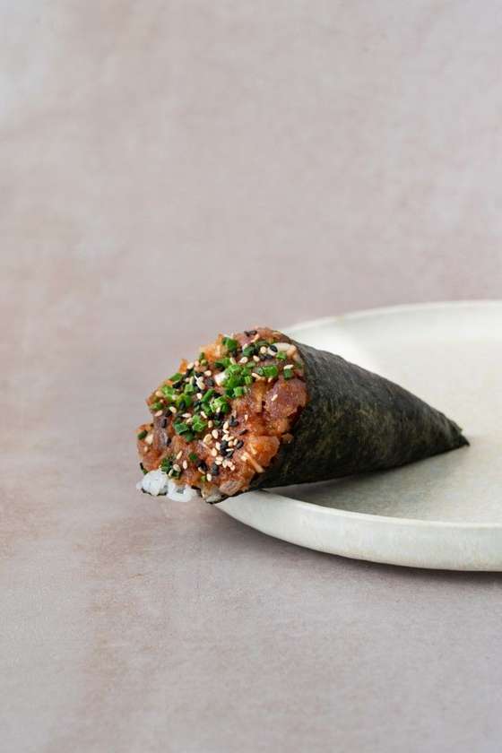 Temaki Spicy Tuna