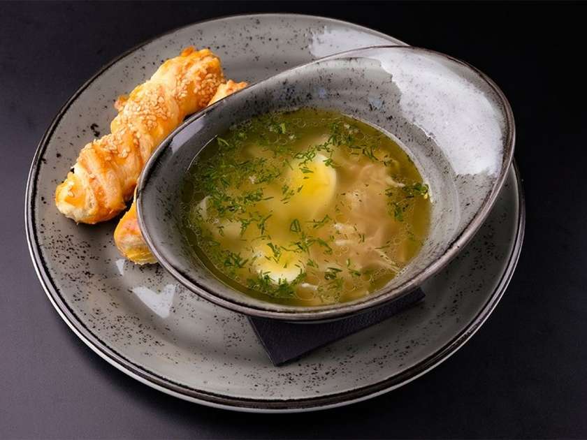 CHICKEN BROTH "KURINYON"