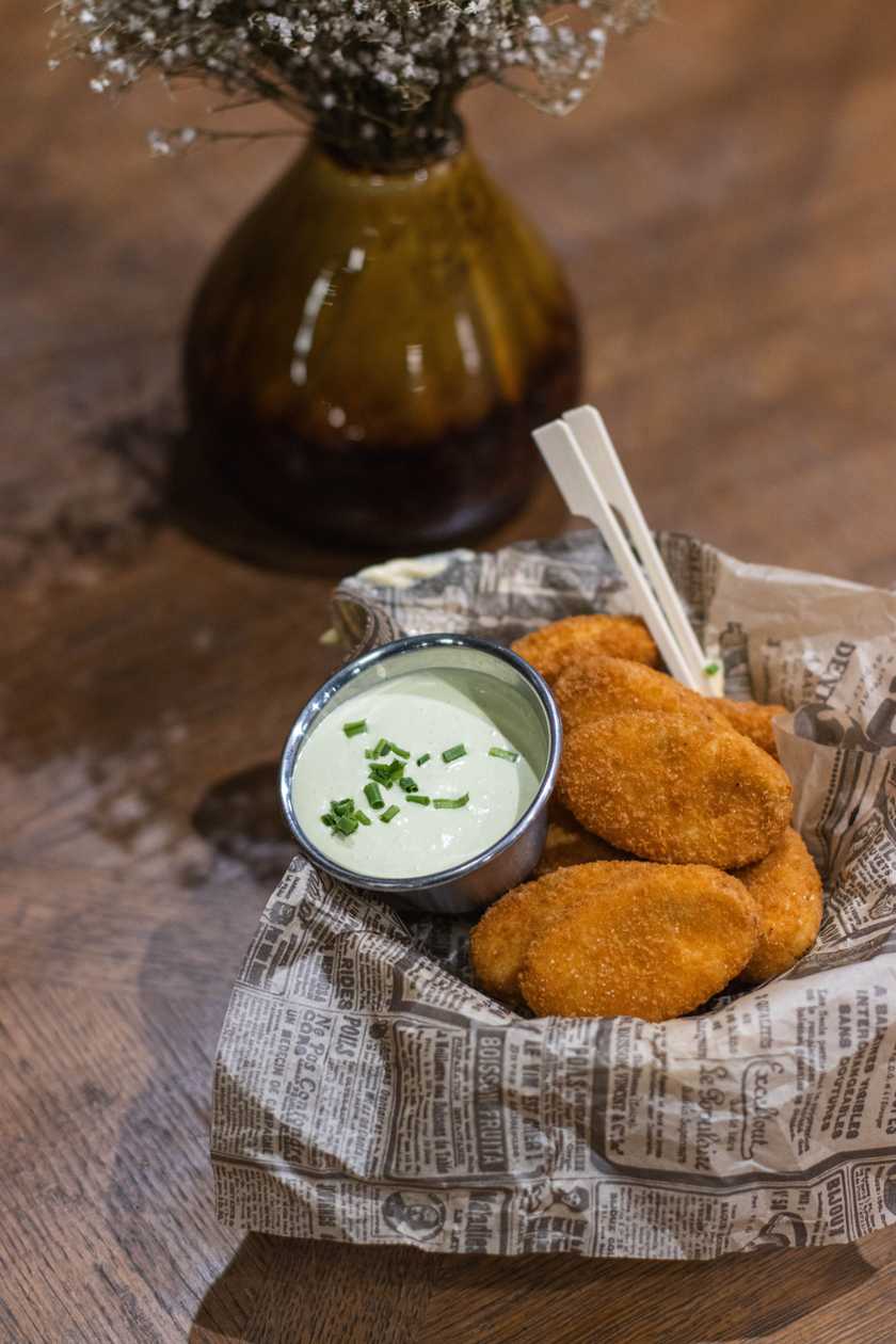 Jalapeno Cream Cheese Bites