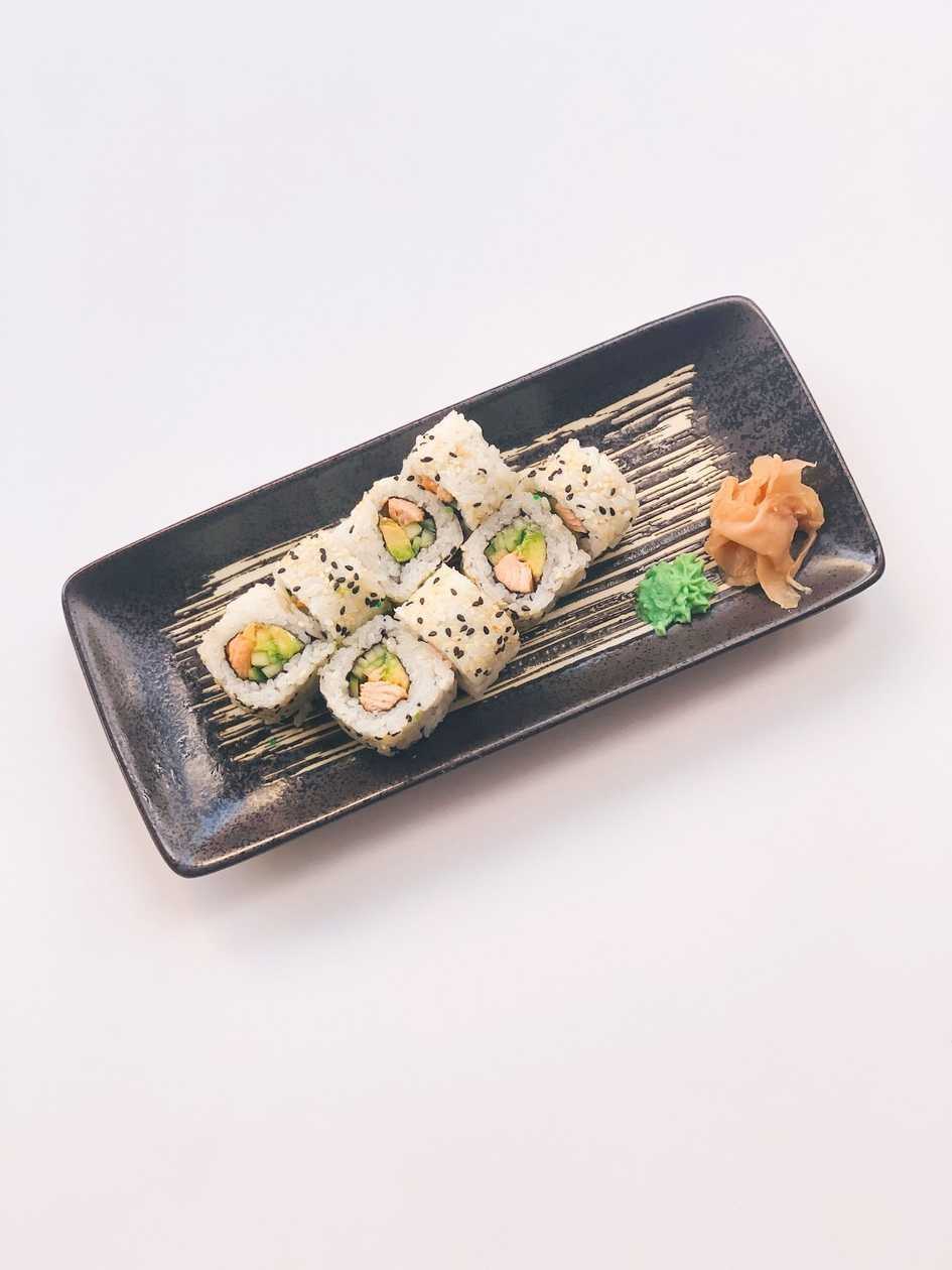 Grilled salmon California