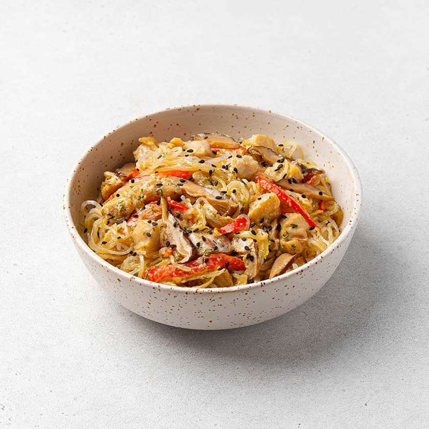 Фунчоза Ютай з курчам та соусом