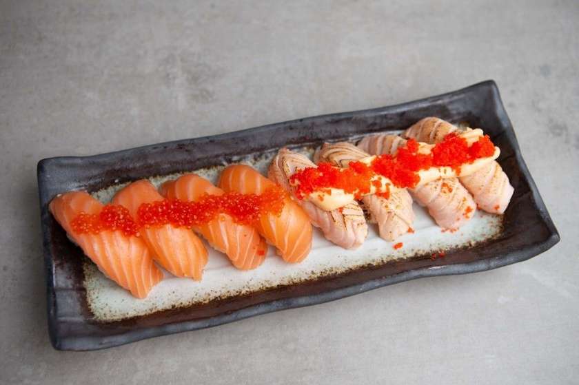 #108 Special salmon nigiri set 8pcs.