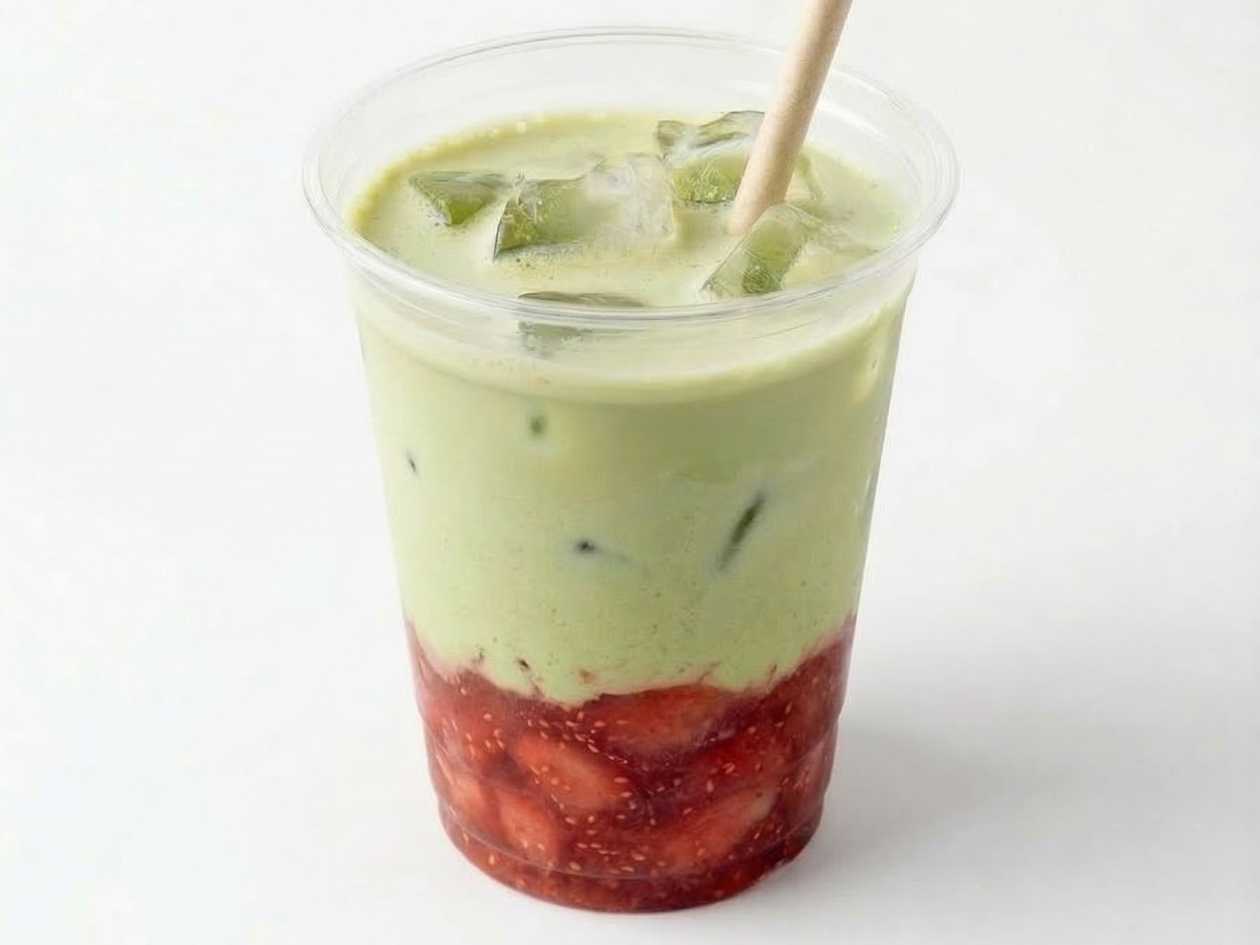 Iced Matcha Latte Jahoda