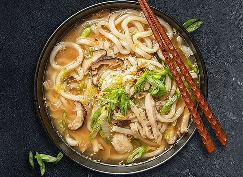 UDON with chicken 0.8 l
