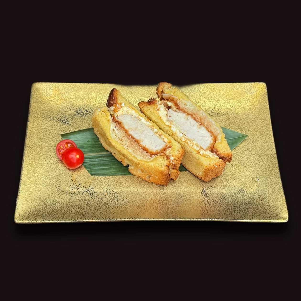 Katsu Tamago Sando (240g)