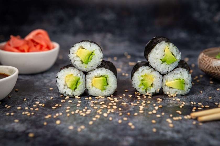 #48 Avocado hosomaki 6pcs