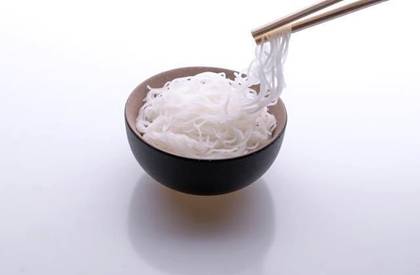 Boiled rice noodles