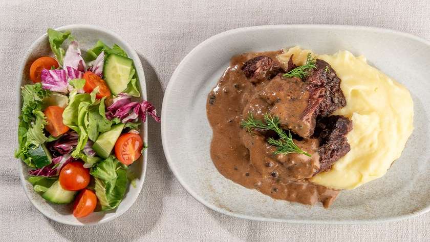 Braised beef cheeks