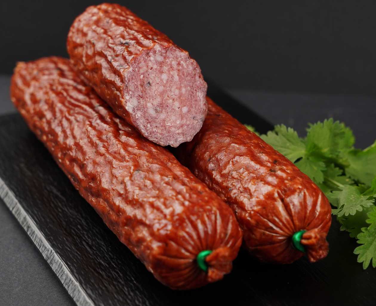 Полусухая колбаса "Трюфель", ~ 140г