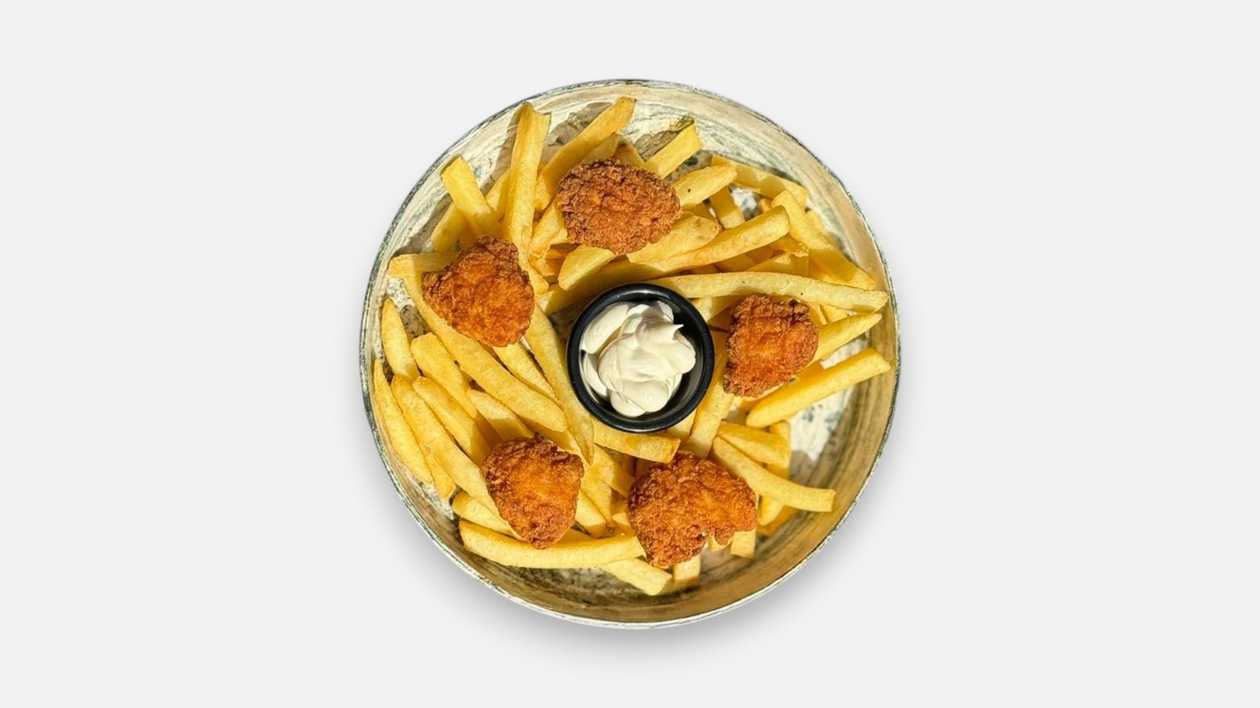 Chicken Nuggets & Fries