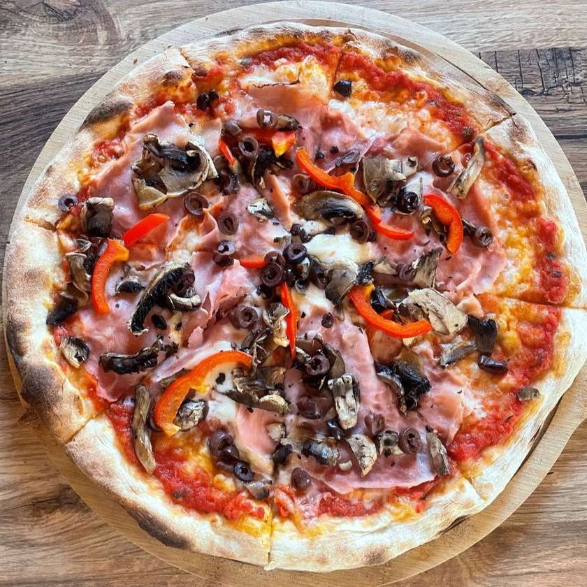 Pizza Capricciosa