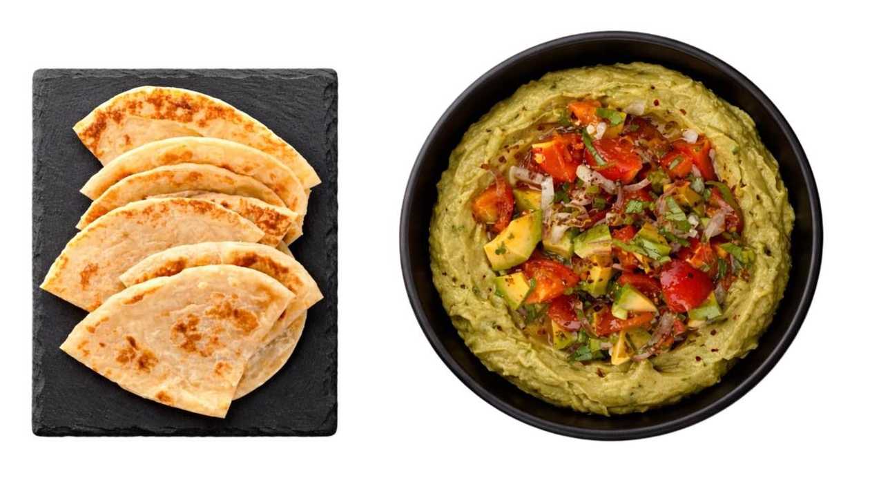 STARTER GUACAMOLE WITH BREAD
