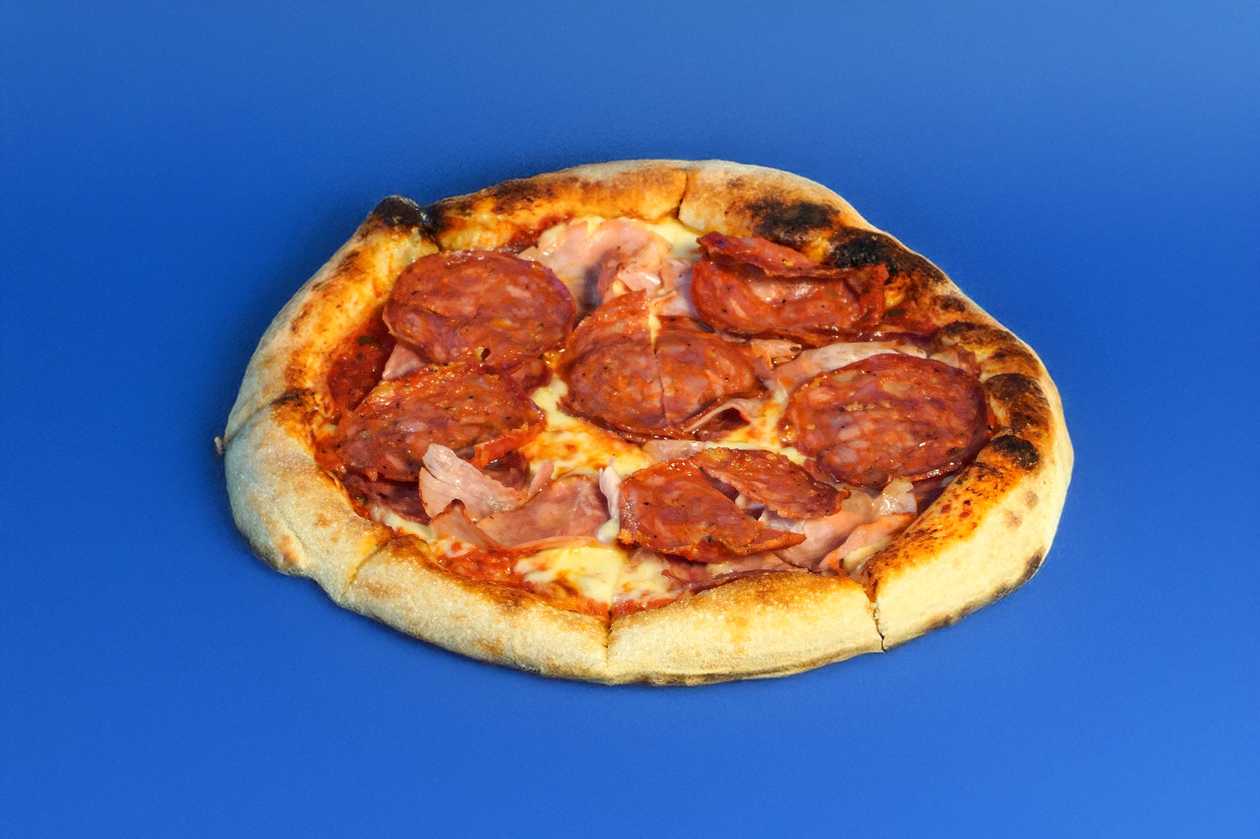 Pizza Carnivora Suprema .