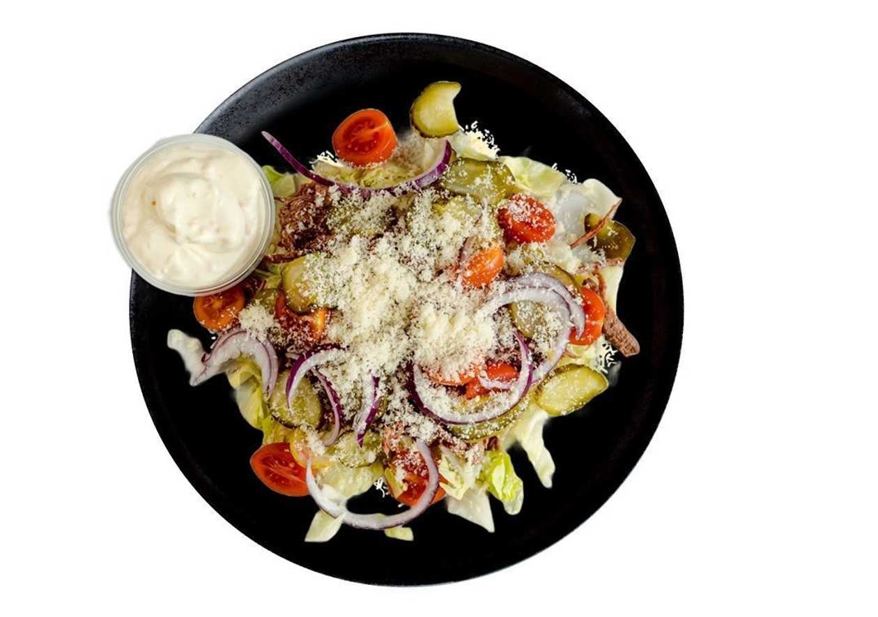 Pulled beef salad with Aioli sauce