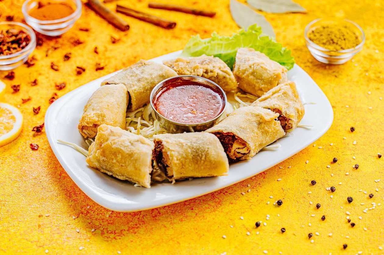 15. Spring rolls with shrimps