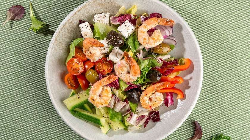 Feta cheese salad with prawns