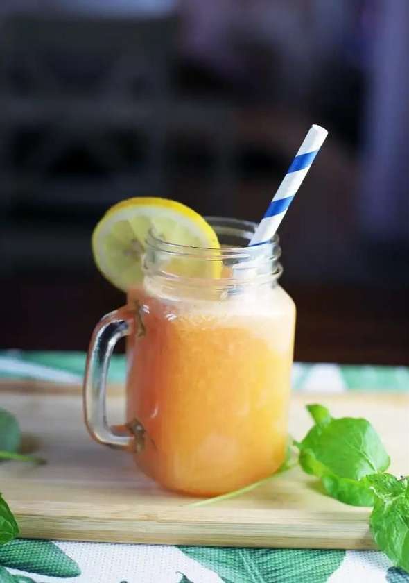 LEMONIADA EGZOTYCZNA MANGO MARAKUJA