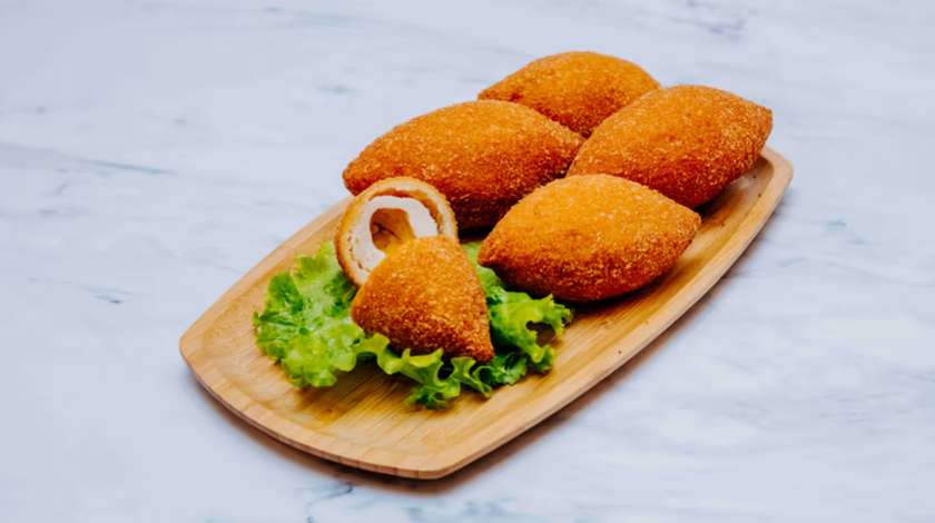Kiev Cutlet Medium (with Oil) (Each)