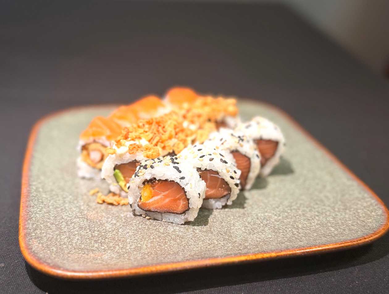 Uramaki Misto 12 Peças
