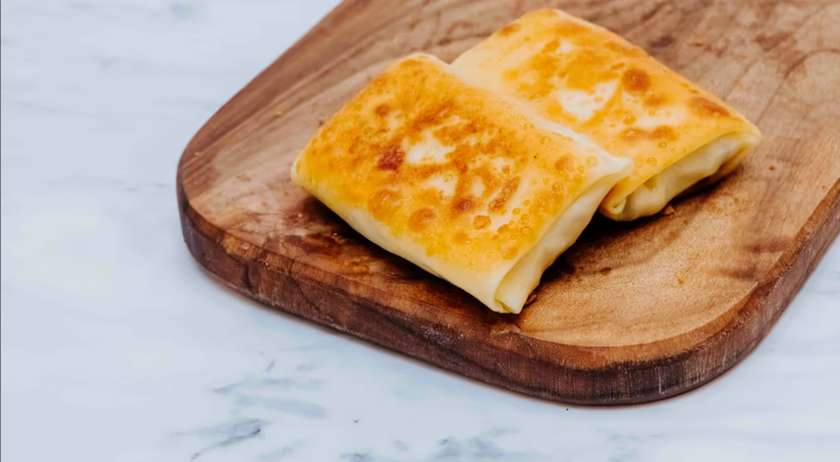 Pancake with Vegetables and Chicken (per piece)