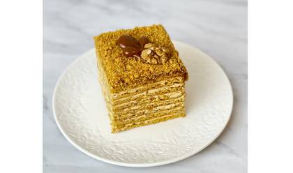 Honey Walnut Cake (250g) (slices)