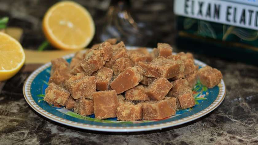 Pack of Boiled Sugar