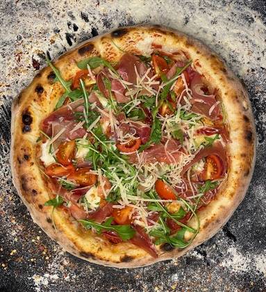 PIZZA PROSCIUTTO CRUDO E RUCOLA 32CM