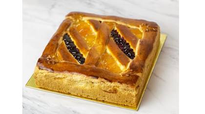 Cherry and Apricot Tart (500g) (slice)