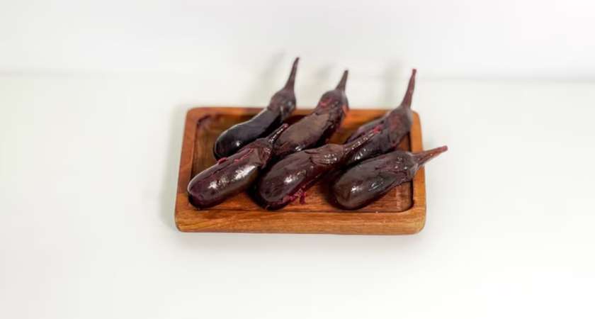 Pickled Eggplant with Cherries (200g)