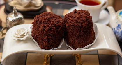 Black Beluga (per piece)