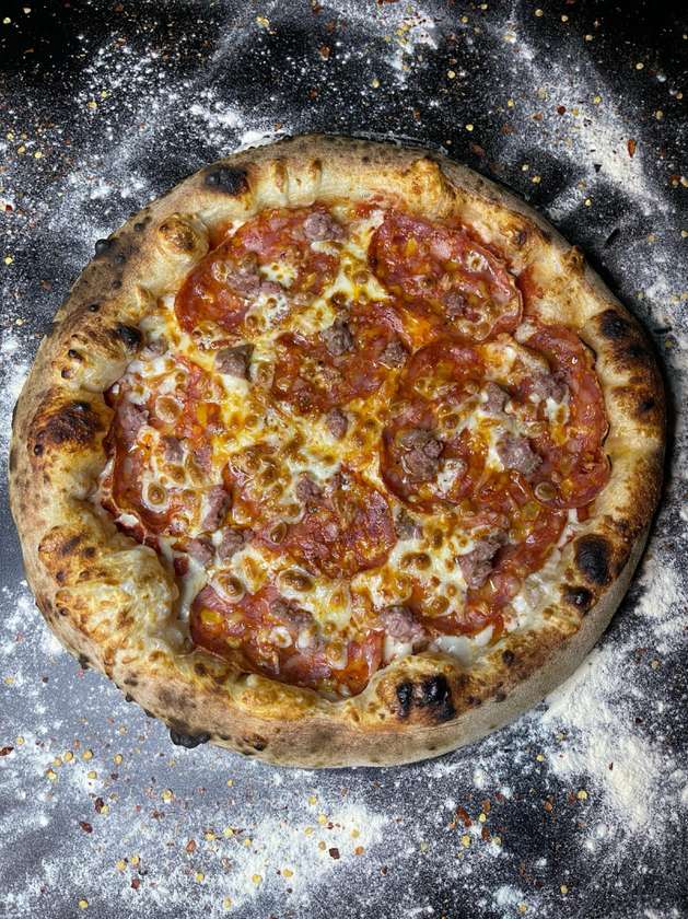 PIZZA SPIANA E SALSICCIA 40CM