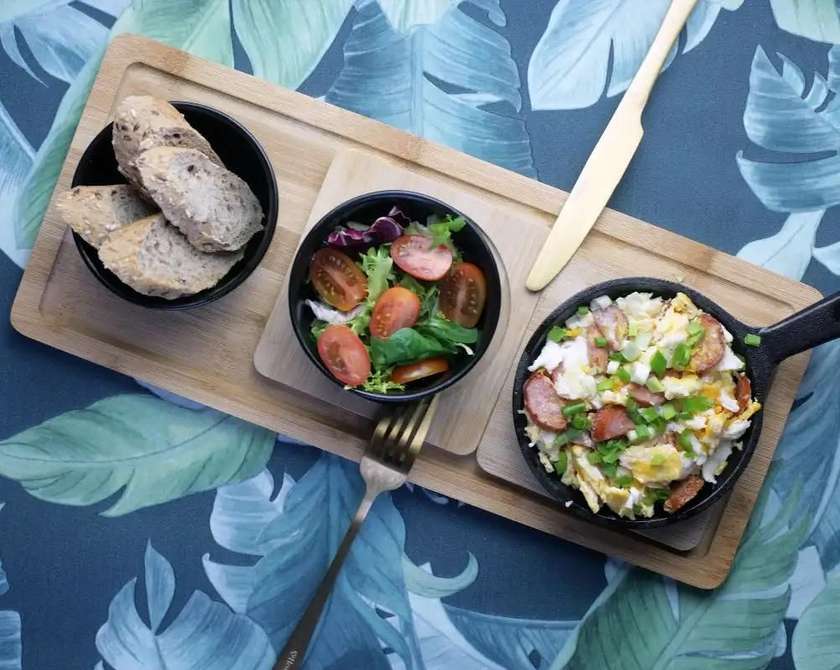 JAJECZNICA Z KURKAMI