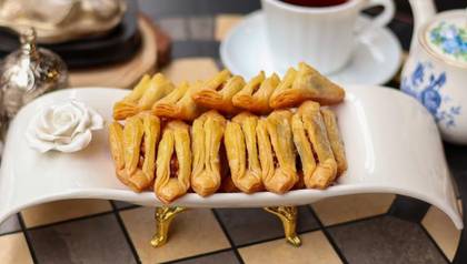 Lachak with Dates (100g)