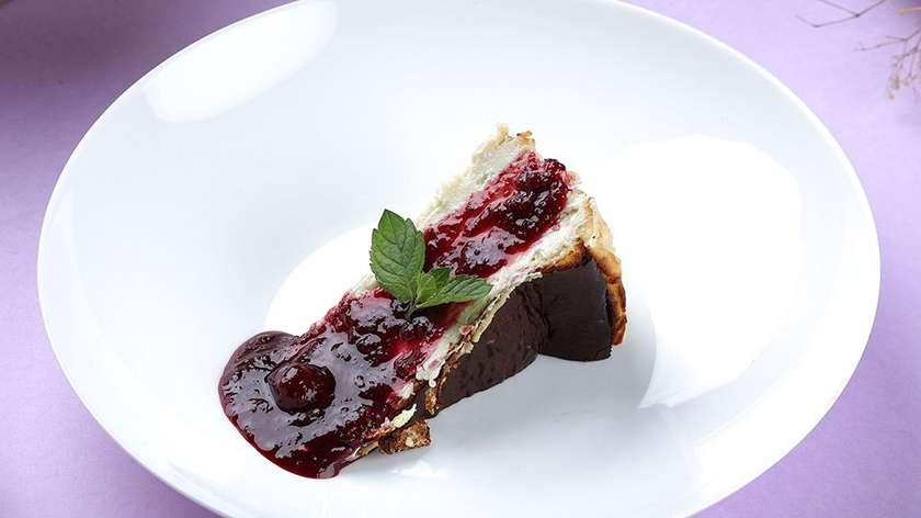 Basque cheesecake