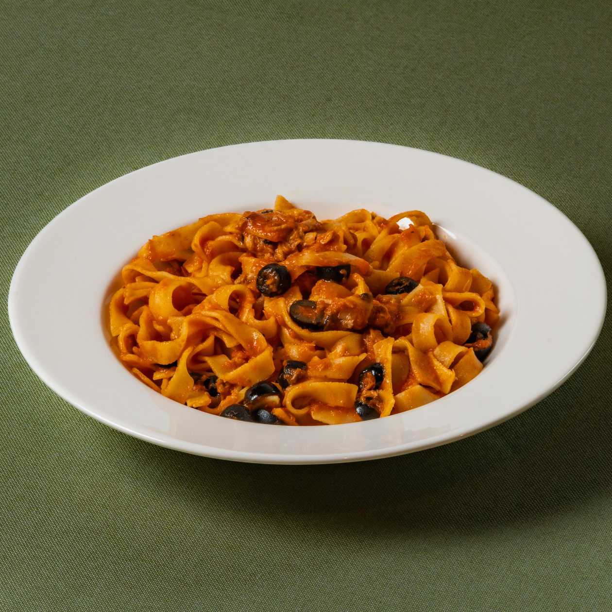 Tagliatelle tonno