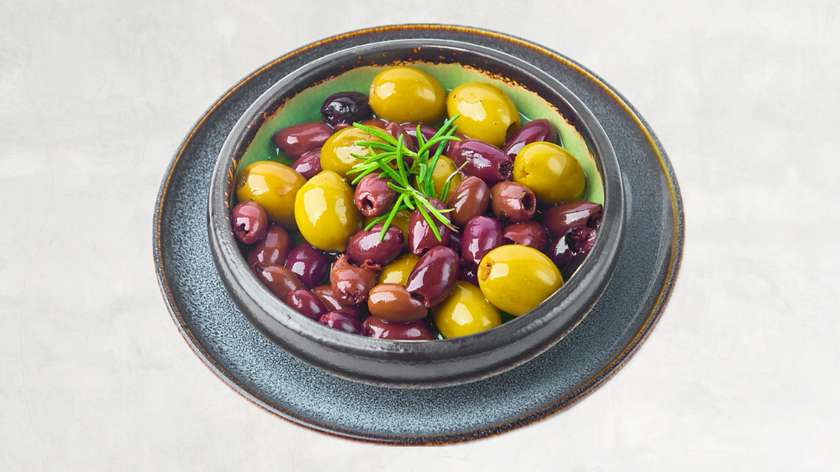 Mix oliwek w ziołach