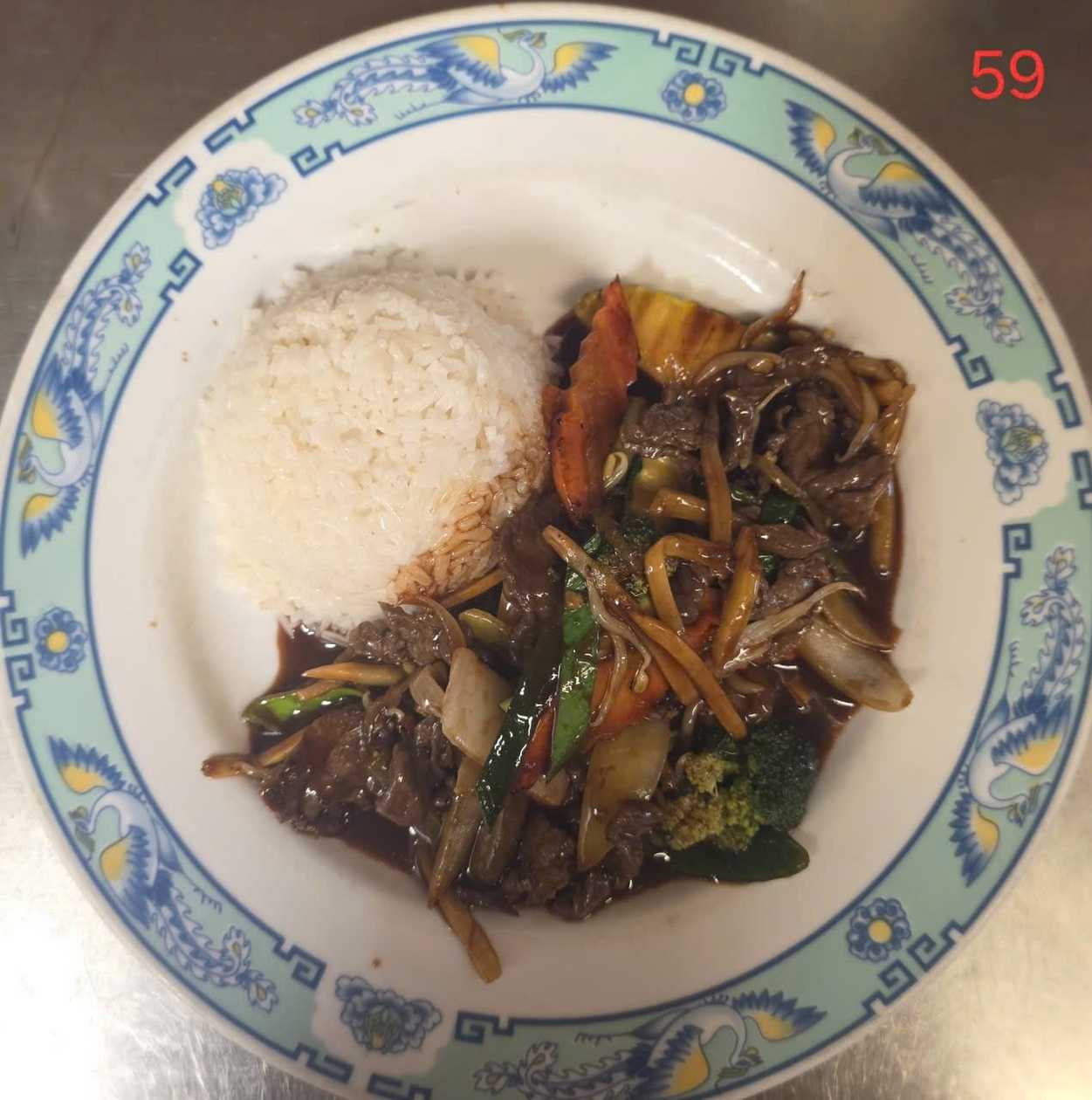 Bò Xào Rau, Cơm Trắng