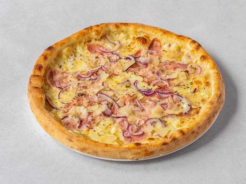 Pizza Alla Carbonara Boczek