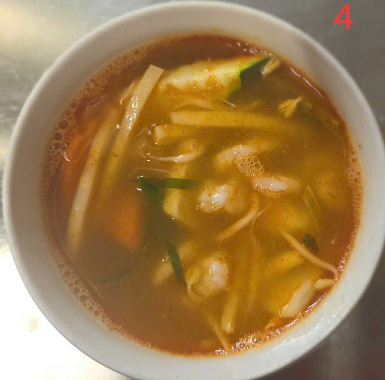 Súp Tôm Chua Cay