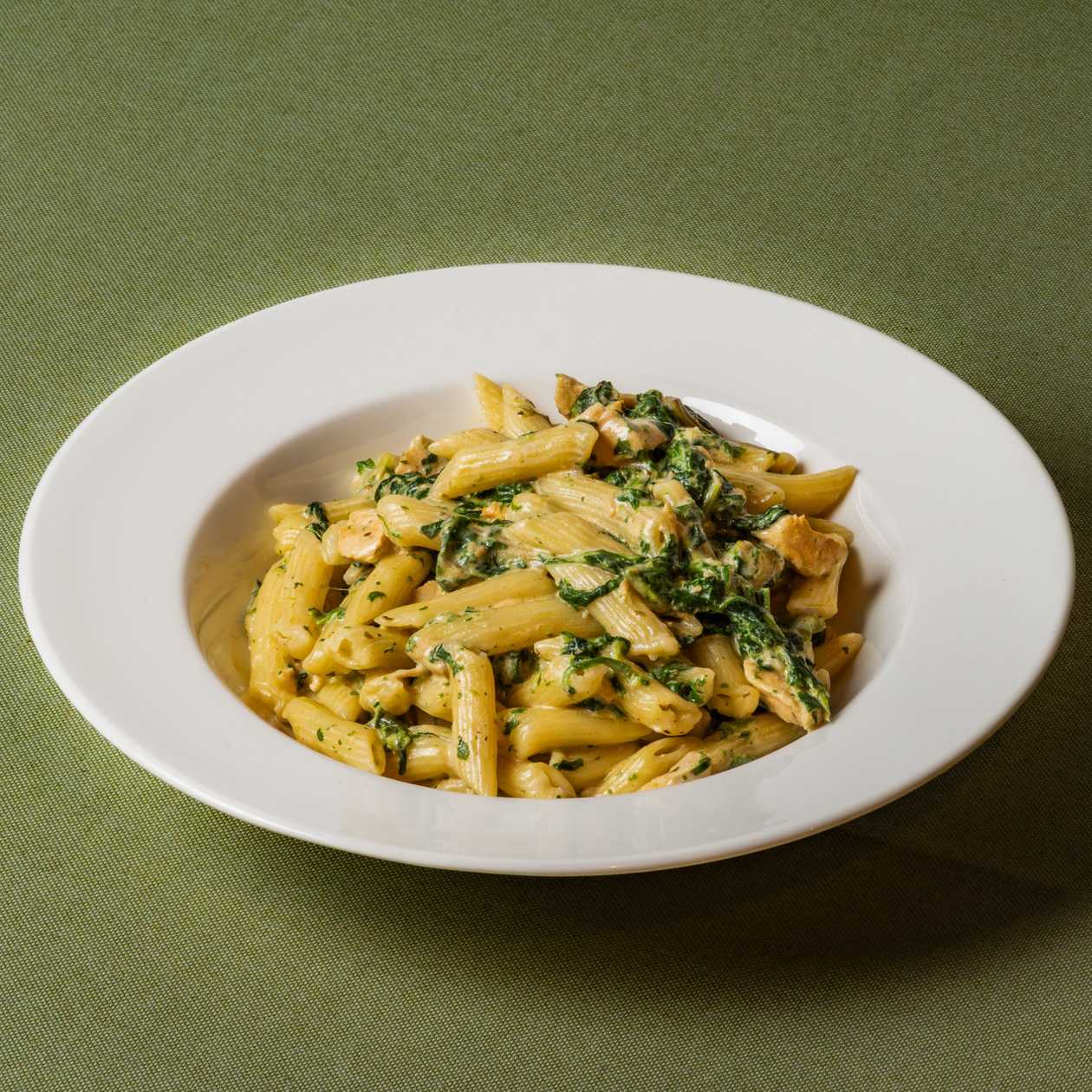 Penne pollo e spinaci