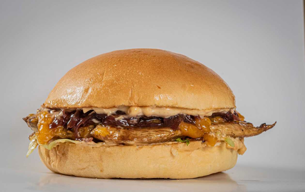 El Dorado Chicken Burger