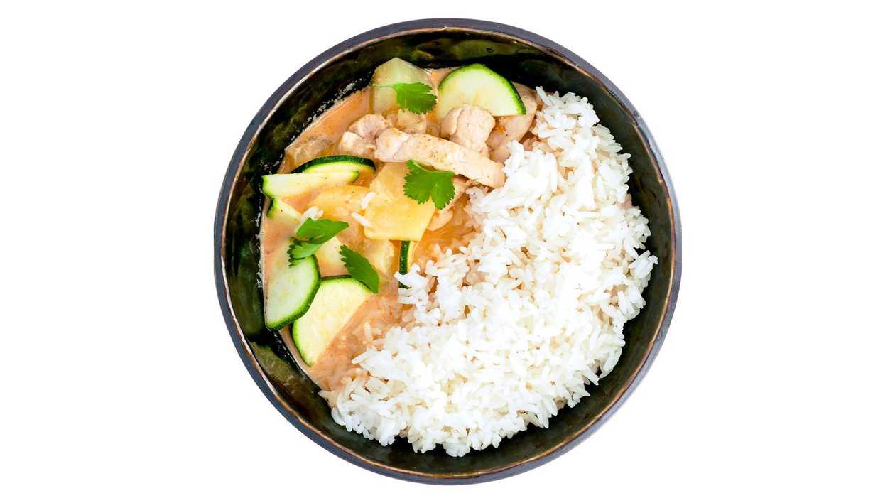 Thai chicken red curry