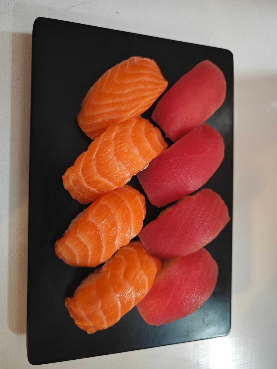 Sushi nigiri 8ks
