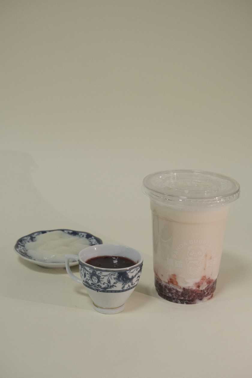 Truskawkowa Herbata mleczna z mochi 700ml